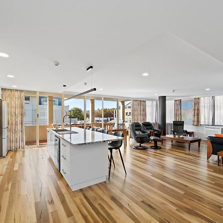 Jenatt Apartments Salamanca Hobart Exteriör bild